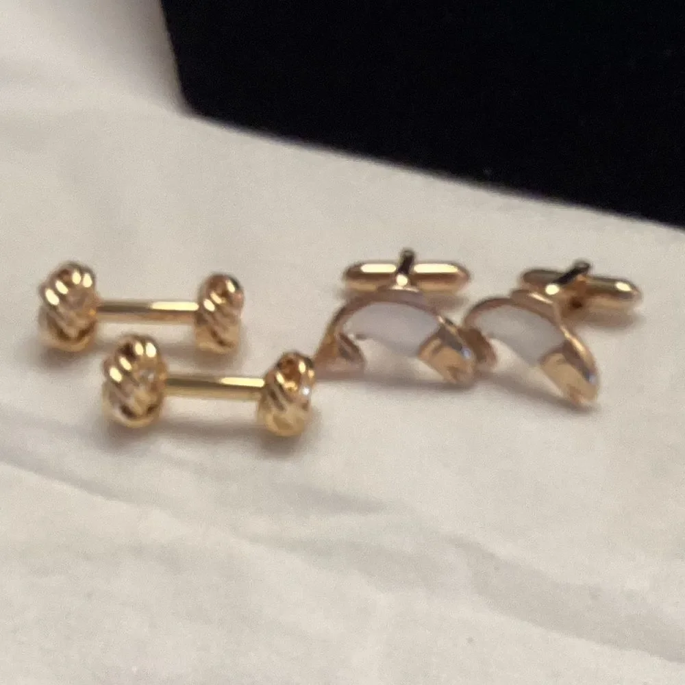 Set of 2 Pair of Cuff Links Goldtone